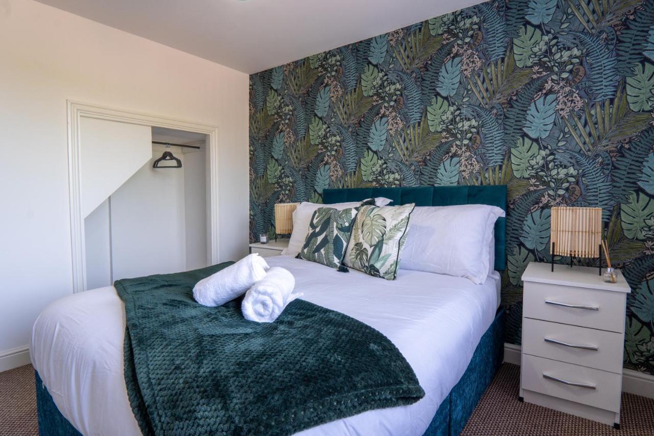 Heartland House, 7 Spacious Bedrooms Sleeps 4 Plus, Near Nec, Jlr,Bhx Birmingham Esterno foto