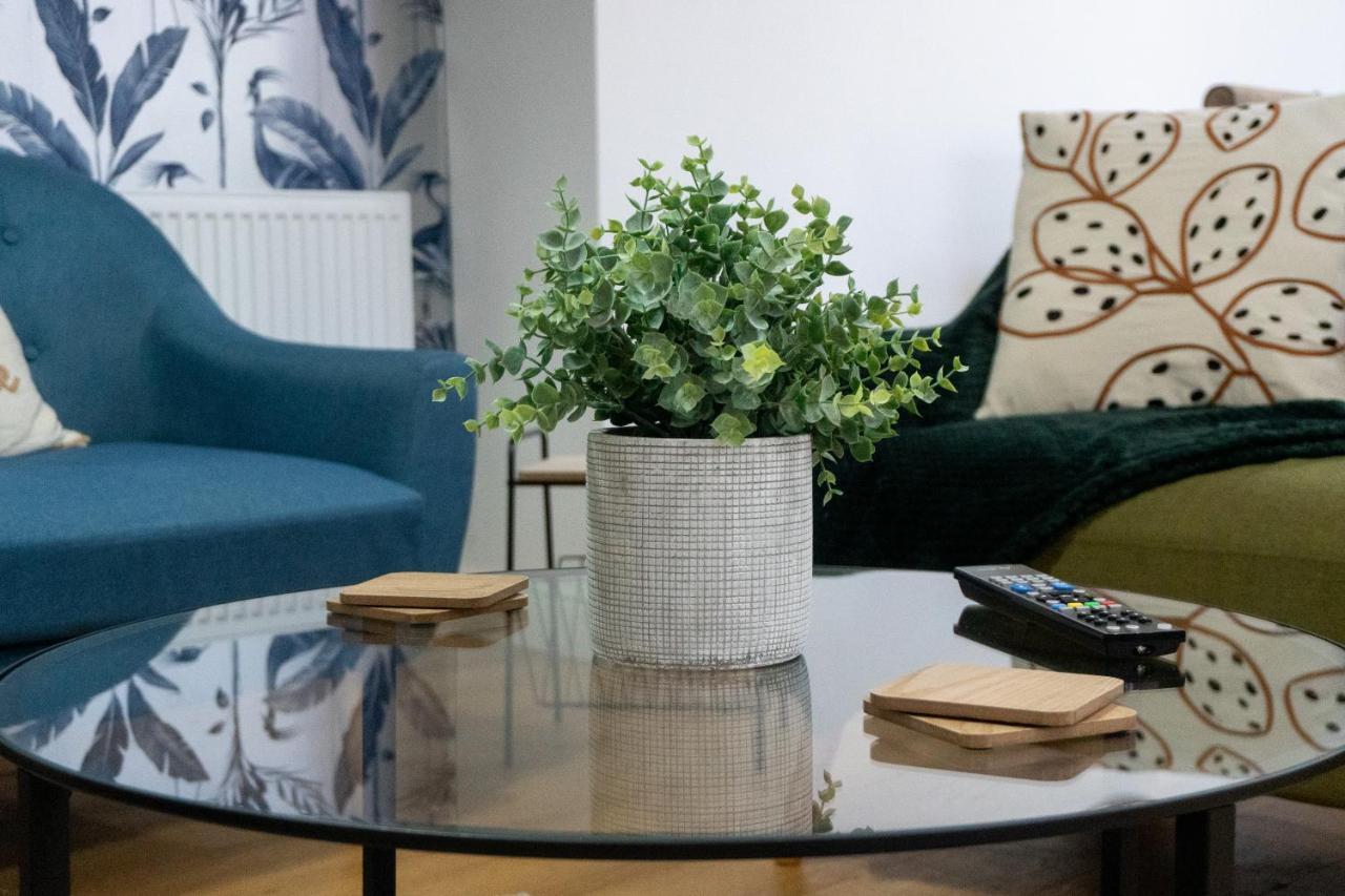 Heartland House, 7 Spacious Bedrooms Sleeps 4 Plus, Near Nec, Jlr,Bhx Birmingham Esterno foto